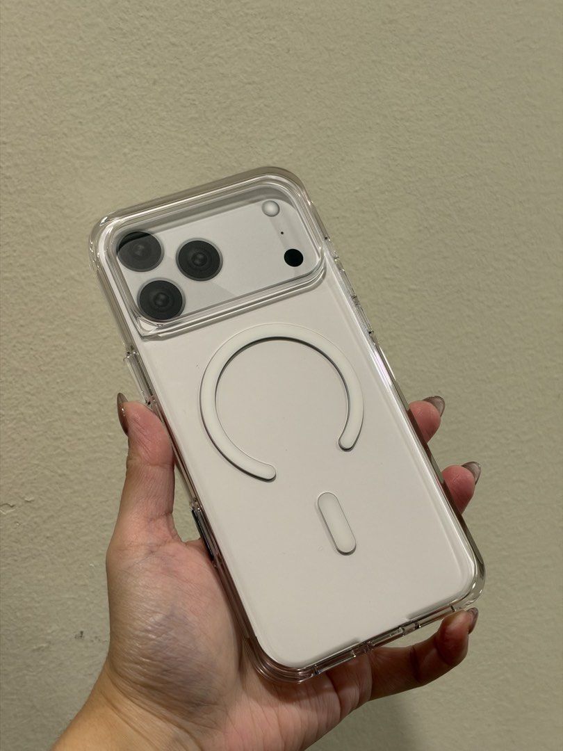 Rhinoshield Clear Case 18 Pro Max (Category: Cases & Sleeves) located in Mandaluyong City. Submitted by byestuff. (Listing ID 1469051672, Image 3). Description: Used for less than a day Got it for 3,9xx .