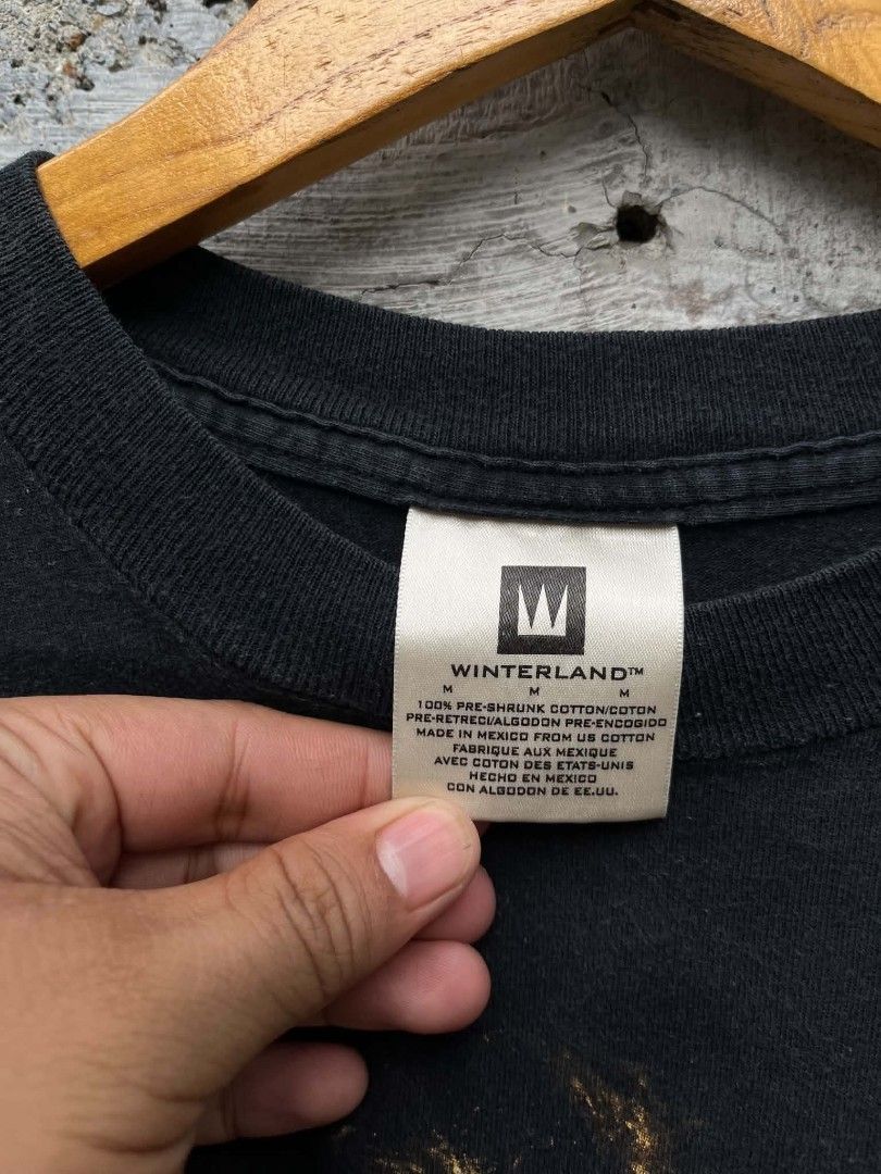 Ricky Martin (Category: Tshirts & Polo Shirts ) located in Manila. Submitted by skippypeanut1331 (Listing ID 1468967138, Image 3). Description: 19.5x26 Small Very good Condition Color rate: 9/10 issue: sun fade.