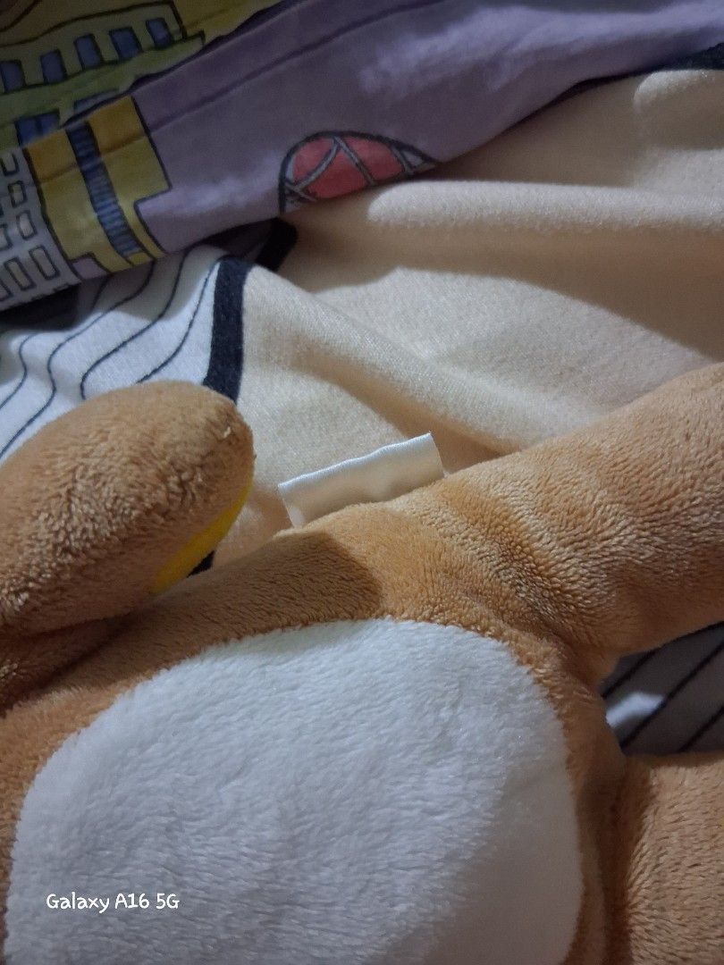 San-X Rilakkuma Zipper Plush (Category: Plushies & Soft Toys) located in Baler. Submitted by gentle.caitlyn (Listing ID 1469150346, Image 3). Description: Decluttering ! ^_^ FADED ETIQUETTE MOP: Gcash MOD: J&T (₱54 SF).