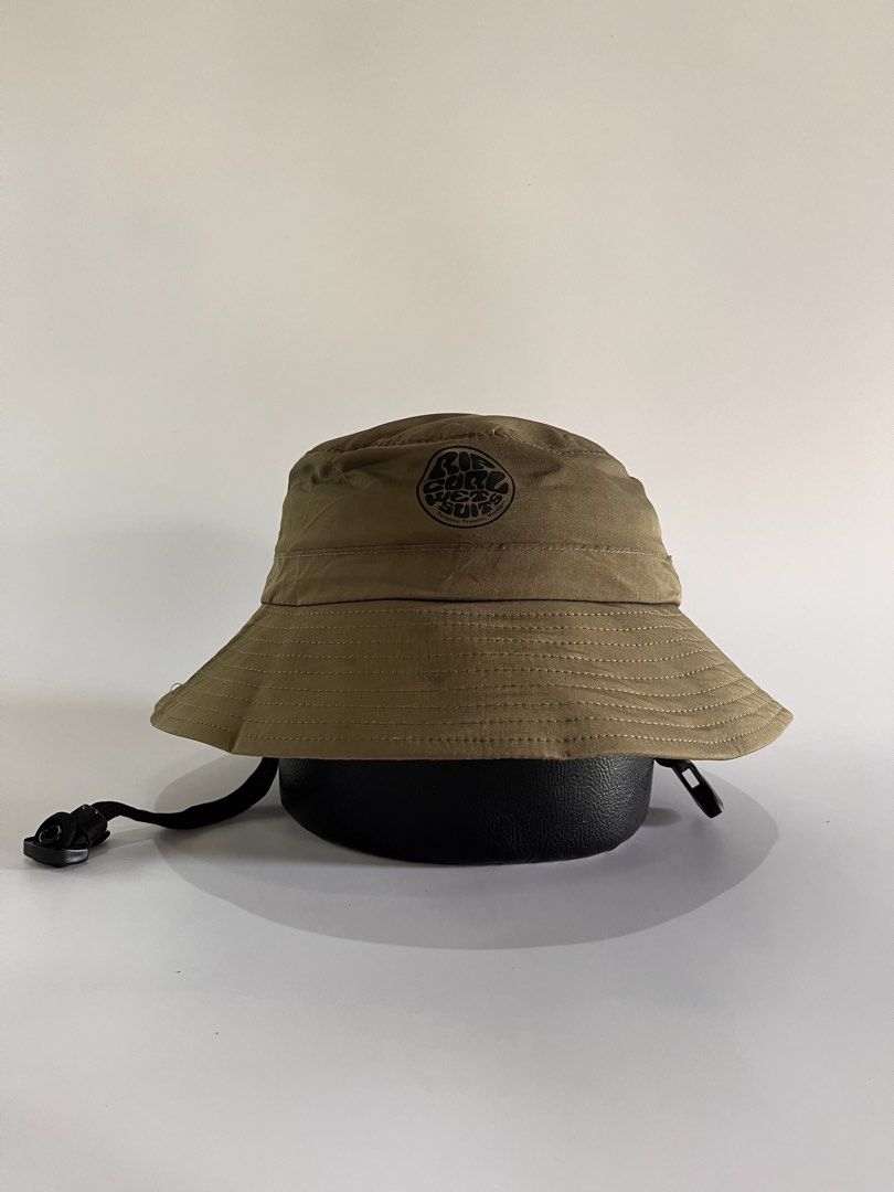 Rip Curl Flappers Bucket Hat (Category: Caps & Hats) located in Malaybalay. Submitted by haulsome (Listing ID 1468993593, Image 2). Description: Rip Curl Flappers Bucket Hat -No flaws/Like new -Snapper lock is broken -Adult size, adjustable strap 450php, +sf .