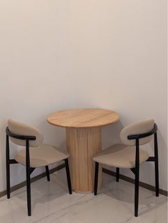 （分類：）位於 。 由 mahparaiis97503 提交（商品編號 1468999253，圖片 1）。簡介： 。