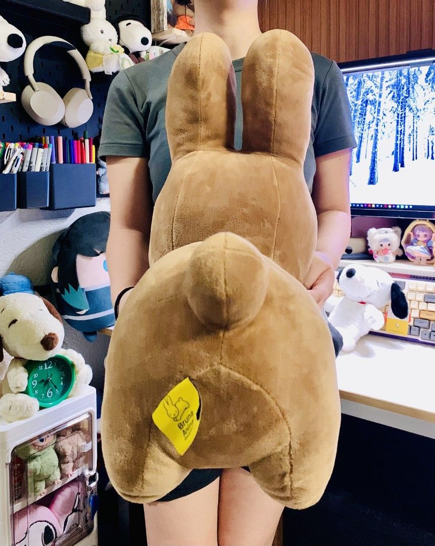 Running Miffy Brown (Category: Plushies & Soft Toys) located in Manila. Submitted by lxacuddlecapsule (Listing ID 1469102722, Image 2). Description: 🧸ྀི like new 🧸ྀི 40 cm 🧸ྀི no papertag 🧸ྀི no flaws/stain 🛍️ PLEASE READ BEFORE PURCHASING ✨ Item Information • Authentic imported items from Japan unless stated otherwise. • Please review all photos carefully before purchasing. • Colors may vary slightly due to lighting and screen settings. 💳 