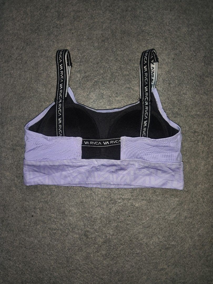 RVCA sports bra (Category: Activewear) located in Cagayan de Oro. Submitted by elijah350below (Listing ID 1469035472, Image 3). Description: medium excellent no issues payment: Gcash, maribank & LBP courier: J&T color may vary due to lightning items are thrifted, limit expectations.