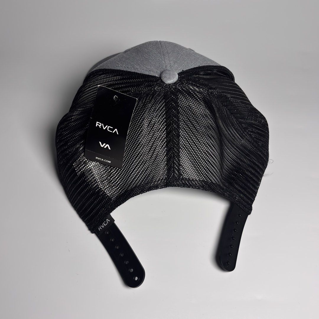 rvca trucker cap (Category: Caps & Hats) located in Manila. Submitted by caps4all_6710 (Listing ID 1469106063, Image 3). Description: .