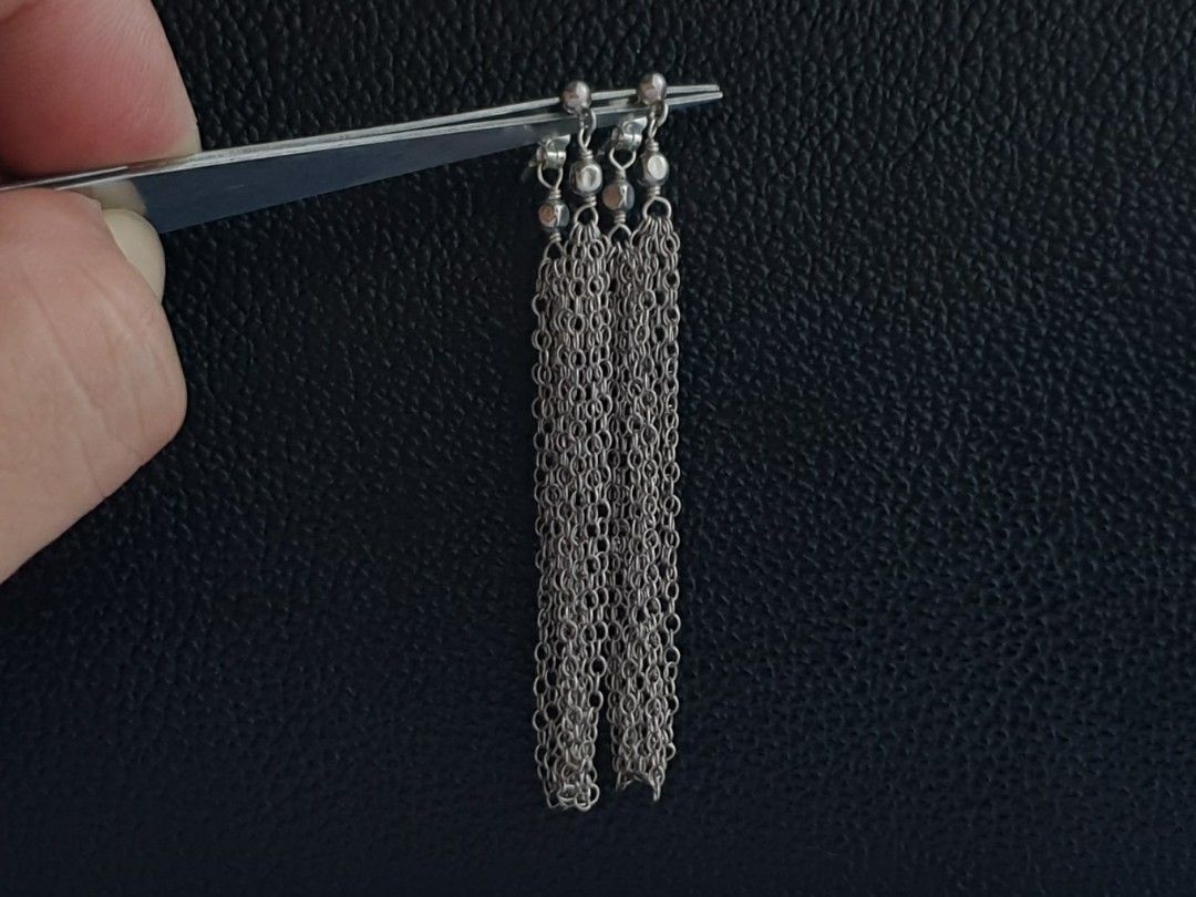 S925 Multi Strand Hoop Earrings (Category: Earrings) located in Quezon City. Submitted by WasalakTwo (Listing ID 1468938803, Image 1). Description: Bought in Japan High quality Goodcondition Clean and presentable Open for delivery nationwide.