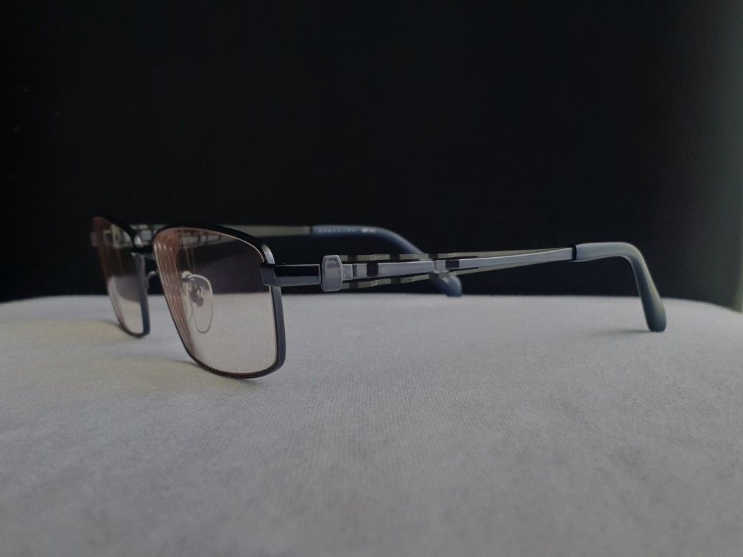 Sabaetra Titanium Eyeglass Frame (Category: Sunglasses & Eyewear) located in Quezon City. Submitted by WasalakTwo (Listing ID 1469096842, Image 1). Description: Bought in Japan Durable and high quality Goodcondition Still presentable Lens are graded, but replaceable Open for delivery nationwide Front Width 13.8cm Front Height 3.5cm.