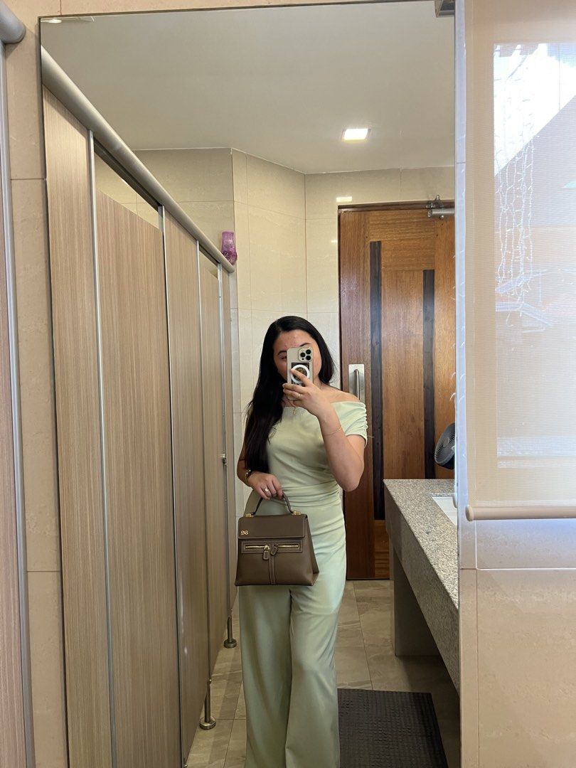 Sage green (Category: Dresses) located in Cavite. Submitted by 08shine (Listing ID 1468990871, Image 2). Description: .