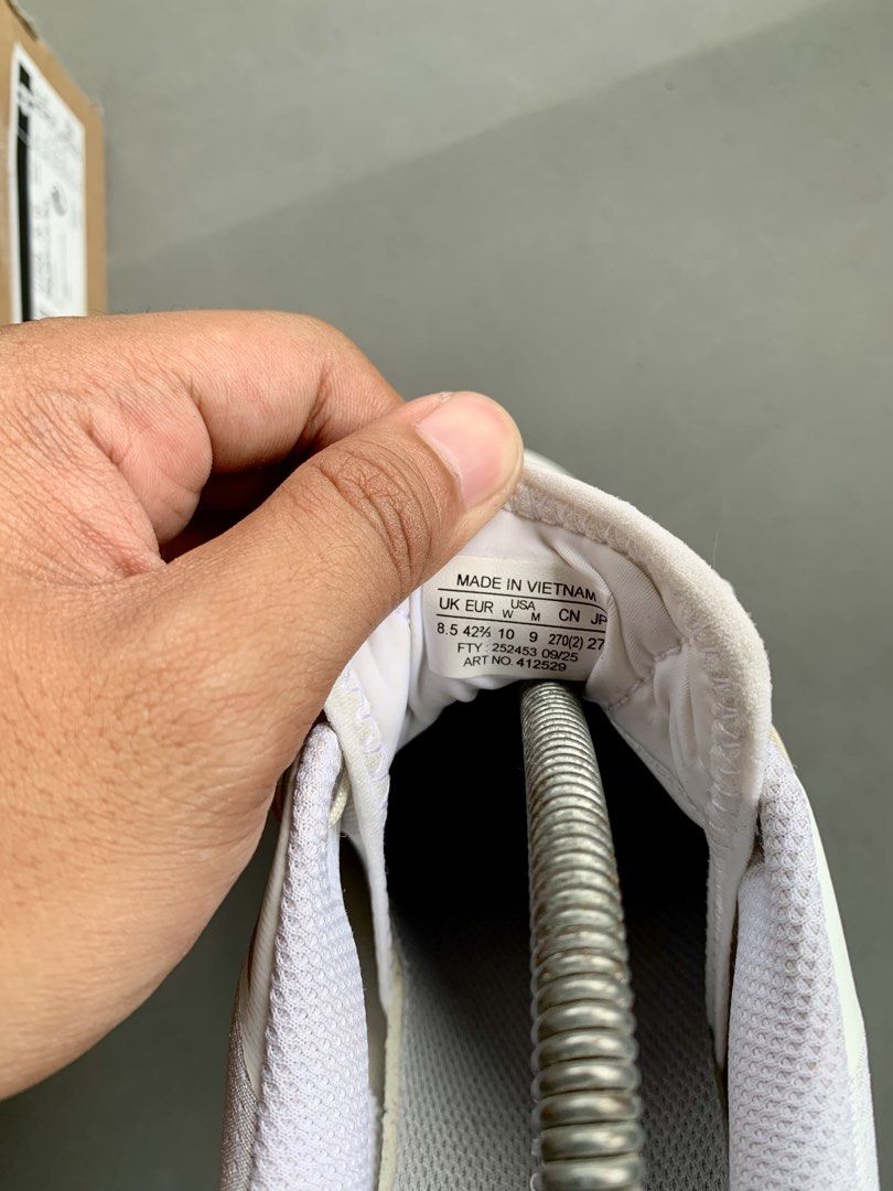 Salomon XT-6 “Lunar Rock” 9US (Category: Sneakers) located in Malinao. Submitted by nhlcrza (Listing ID 1468981104, Image 3). Description: WTS — STEAL Salomon XT-6 Lunar Rock!⛰️ size 9 US in pristine condition, just needs cleaning bought on commonwealth SM Aura reason for selling - barely used can send more photos if requested PM for the price!📨.