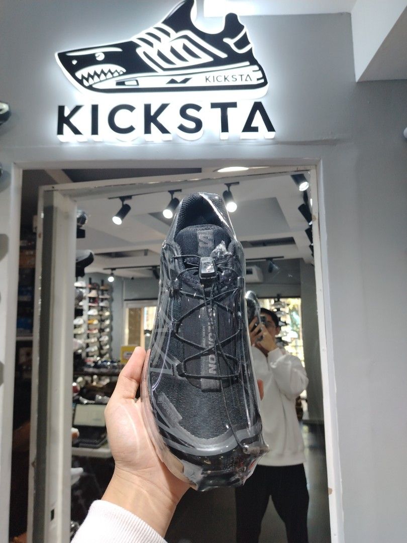SALOMON XT 6 GORETEX / BLACK ASPHALT (Category: Casual Shoes) located in Pasig City. Submitted by edie_boy25.27312 (Listing ID 1468987638, Image 2). Description: SALOMON XT 6 GORETEX SIZE: 7US TO 11.5US.