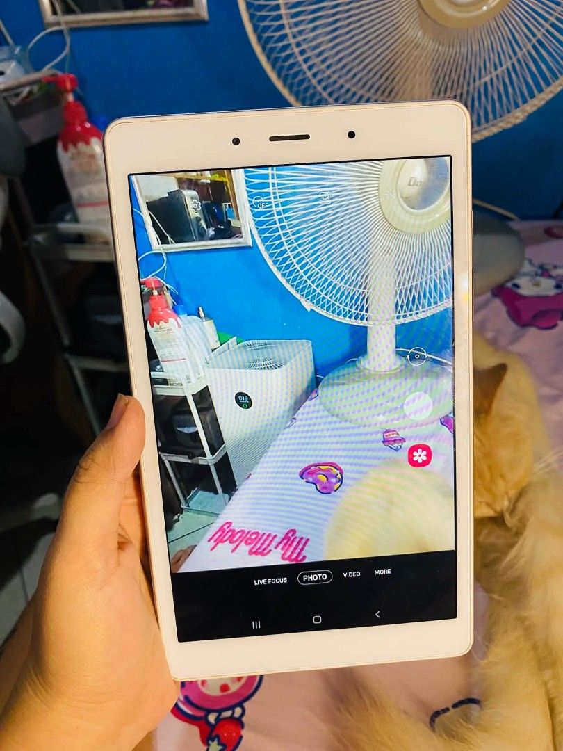 SAMSUNG TAB A 8.0 WITH SIM (Category: Android) located in Cavite. Submitted by annas.gadget.corner (Listing ID 1468981394, Image 2). Description: SAMSUNG TAB A 8.0 2/32 WITH SIM NO ISSUE GASGAS LANG RUSH RUSH 2,800 FIX PASS SA TATAWAD UNIT CORD ONLY 8 INCHES 2GB RAM 32GB ROM MALINAW BOTH CAM MATAGAL MALOWBAT CHECK TO SAWA UPON NA MEET UP SALAWAG MEET UP ADD DELIVERY.