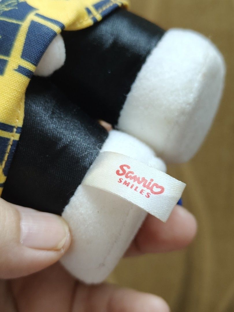 Sanrio Hello Kitty Plush (Category: Plushies & Soft Toys) located in Santa Rosa. Submitted by mmps249.1 (Listing ID 1469113119, Image 3). Description: Crossposted Mine now, pay now shipping courier: JRS only Gcash payment upon order No reservations.