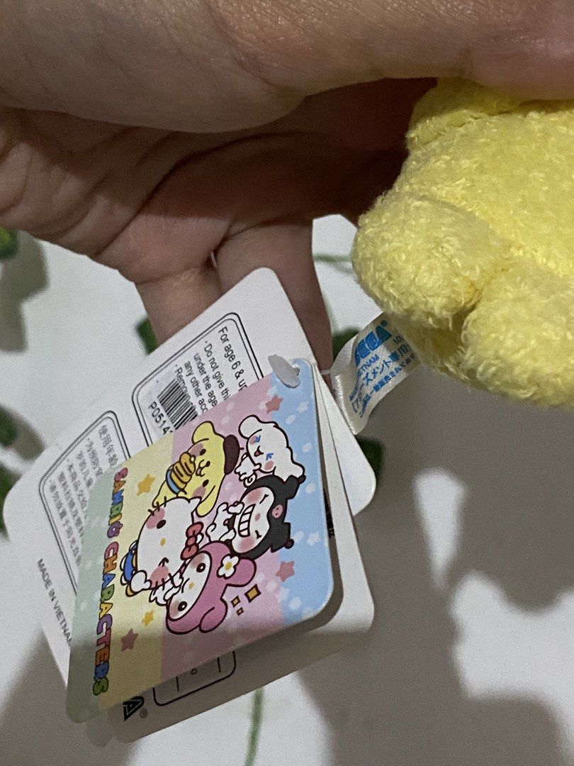 Sanrio Pompompurin Plush Charm (Category: Plushies & Soft Toys) located in Guagua. Submitted by toy_corner (Listing ID 1469095483, Image 3). Description: Brandnew with papertag No issue Pampanga loc J&t courier MOP: Gcash .