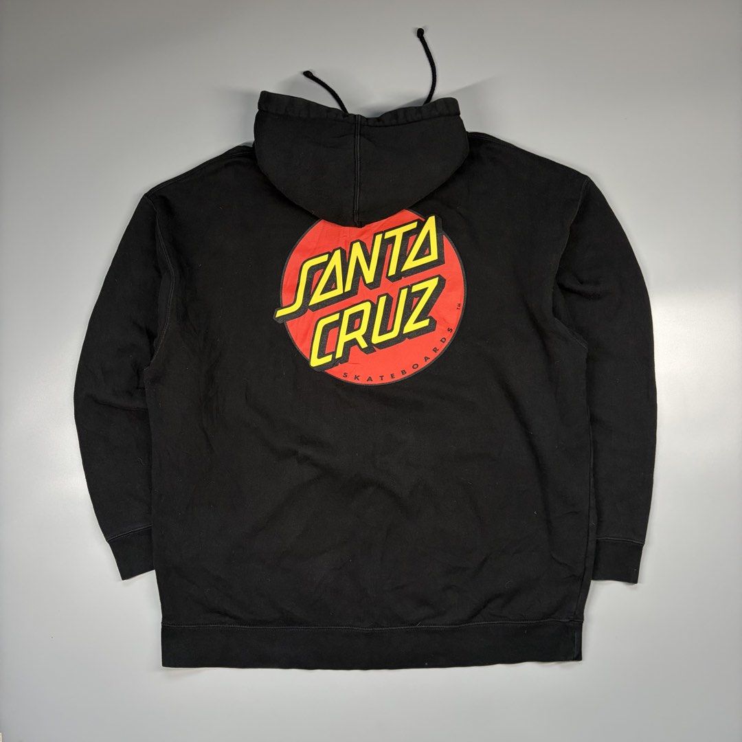 Santa Cruz Classic Logo Full Zip jacket (Category: Coats, Jackets and Outerwear) located in Cavite. Submitted by onebeancent (Listing ID 1469020696, Image 3). Description: Size: XXL TO XXXL Dimension: 27" Width | 30" Length Color: Black Color Rate: 10/10 Issue: Last pic 1 hole (Kilikili part) Condition: Excellent overall Price: 650php Additional Shipping Fee (J&T Medium Pouch) 125php Luzon 145php visayas 185php mindanao.