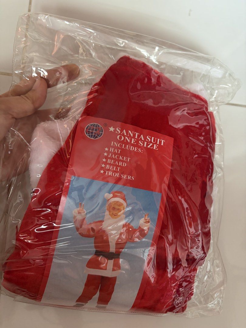 Santa Kids Suite One size (Category: Babies & Kids Fashion) located in Quezon City. Submitted by mmiyah27 (Listing ID 1468997289, Image 1). Description: Santa Kids Suite (negotiable) 3-7 years old -Hat -Jacket -Beard -Belt -Trousers.