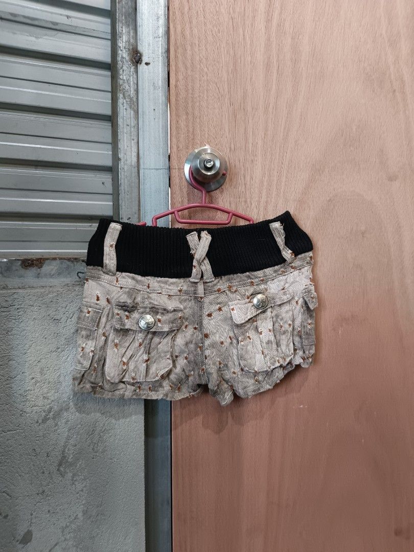 Saucy plus y2k shorts (Category: Shorts) located in Davao. Submitted by mln-boutique (Listing ID 1469014742, Image 3). Description: size - 24-27 stretchy length - 10.
