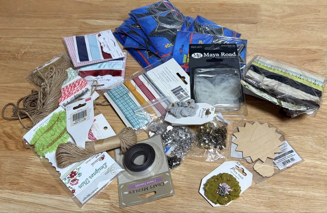 Scrapbooking/Journaling (Category: Craft Supplies & Tools) located in Marikina City. Submitted by thrifty_trinkets_by_anais (Listing ID 1323737667, Image 3). Description: 🌸 Hello! Selling own preloved items/brand new for less, everything is negotiable as long as reasonable in price🤗 🌈brand new scrapbooking materials 🌈from the us 🌈₱100 for 3 packs 🌈₱50-200 per pack depending on the item 📍marikina, near s&r 💳 maribank or paymaya 💌message f