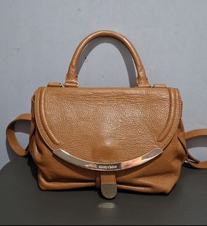 (Category: ) located in . Submitted by moonthrifting (Listing ID 1468939889, Image 1). Description: .