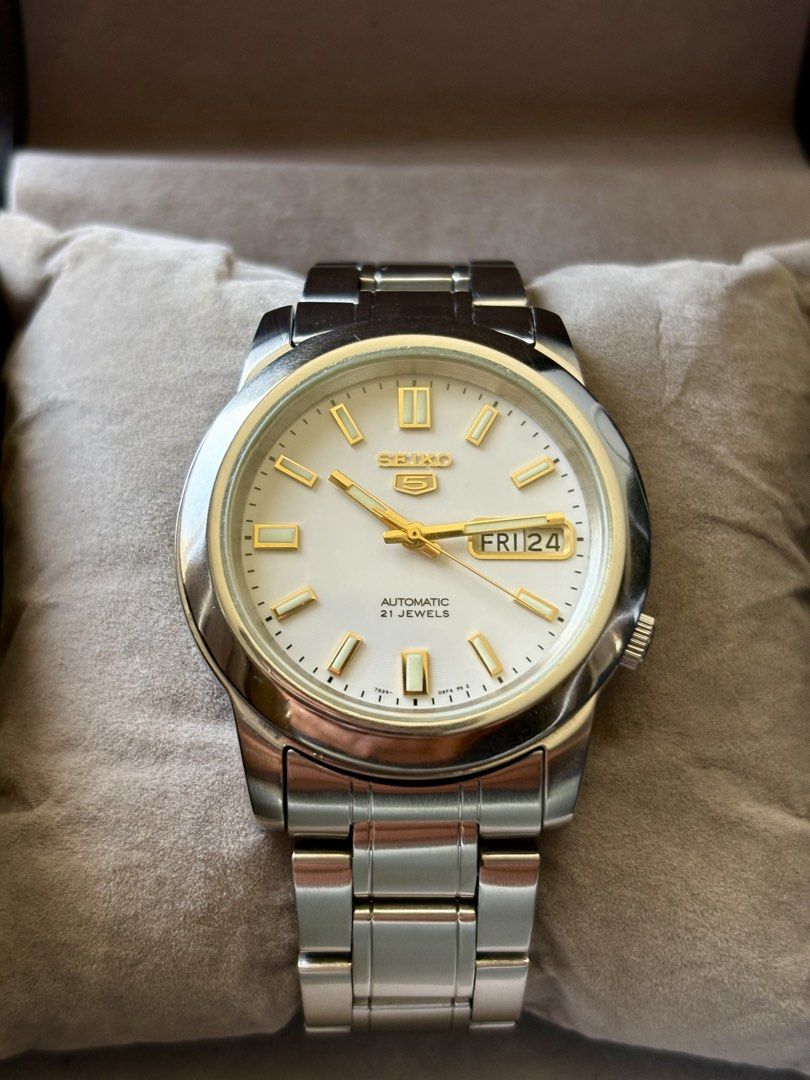 Seiko 5 (SNKK07) White gold (Category: Men's Watches) located in Dumaguete. Submitted by aszkicker02 (Listing ID 1469093668, Image 2). Description: FOR SALE TIMELESS PIECE❗️ Seiko 5 (SNKK07) White gold 7s26 caliber | automatic watch 38mm case size Preloved original 🏷️3.9k only #LuMaraCollections #watches #WatchNow #WatchThis #WatchParty.