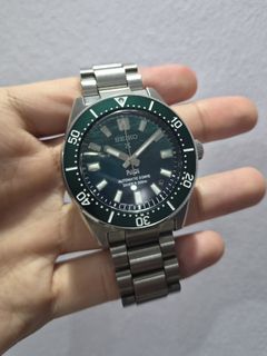 (Category: ) located in . Submitted by ro0b3r_kicks (Listing ID 1469093310, Image 1). Description: .