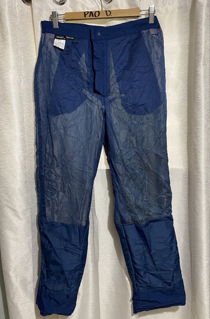 SEMON Gore-Tex Pants With Belt (Category: Activewear) located in Davao. Submitted by VapenDrip (Listing ID 1469064110, Image 3). Description: SEMON Gore-Tex Pants With Belt Waist 30-32 Length 40 Hem 8.5 adjustable Good as new condition Adjustable Hem Waterproof 650+sf.