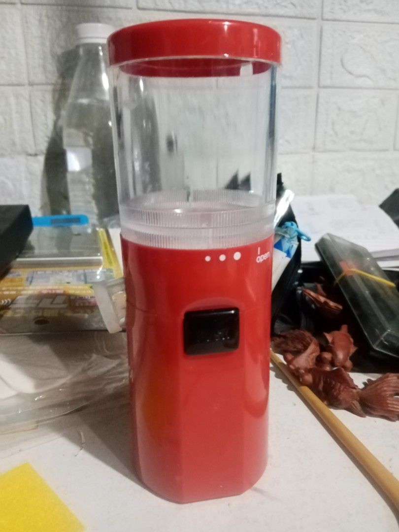 Sesame grinder (Category: Other Kitchen Appliances) located in Caloocan City. Submitted by 4kidsstore (Listing ID 1468998693, Image 2). Description: Batt operated Working.
