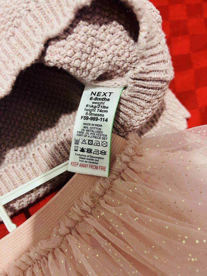 set next tutu (Category: Babies & Kids Fashion) located in Tumpat. Submitted by mama_h_h (Listing ID 1469072014, Image 3). Description: 6-9m . never worn.