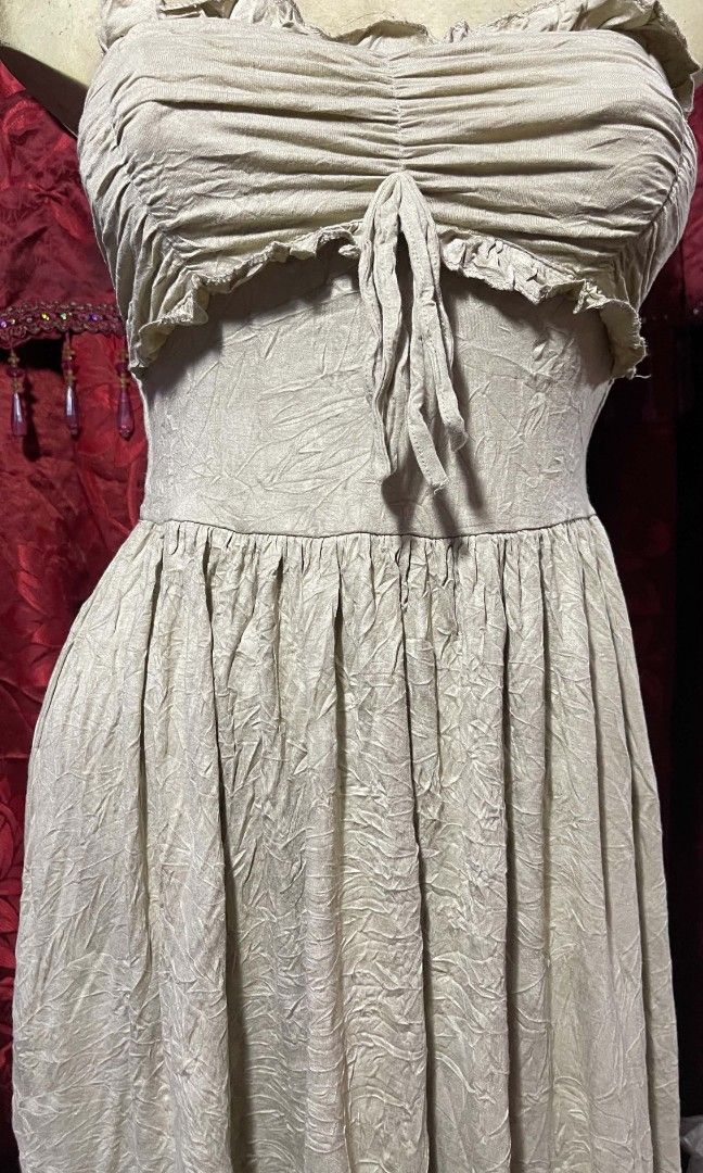 Sexy midi dress (Category: Dresses) located in Manila. Submitted by wheneity67thifted (Listing ID 1469003421, Image 2). Description: .