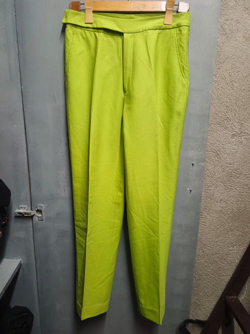 SHANGHAI TANG (Category: Other Bottoms) located in Dasmarinas. Submitted by jessputrages (Listing ID 1469004414, Image 1). Description: For sale Shanghai Tang Excellent condition No issue 2500 plus shipping fee Pm for more details.