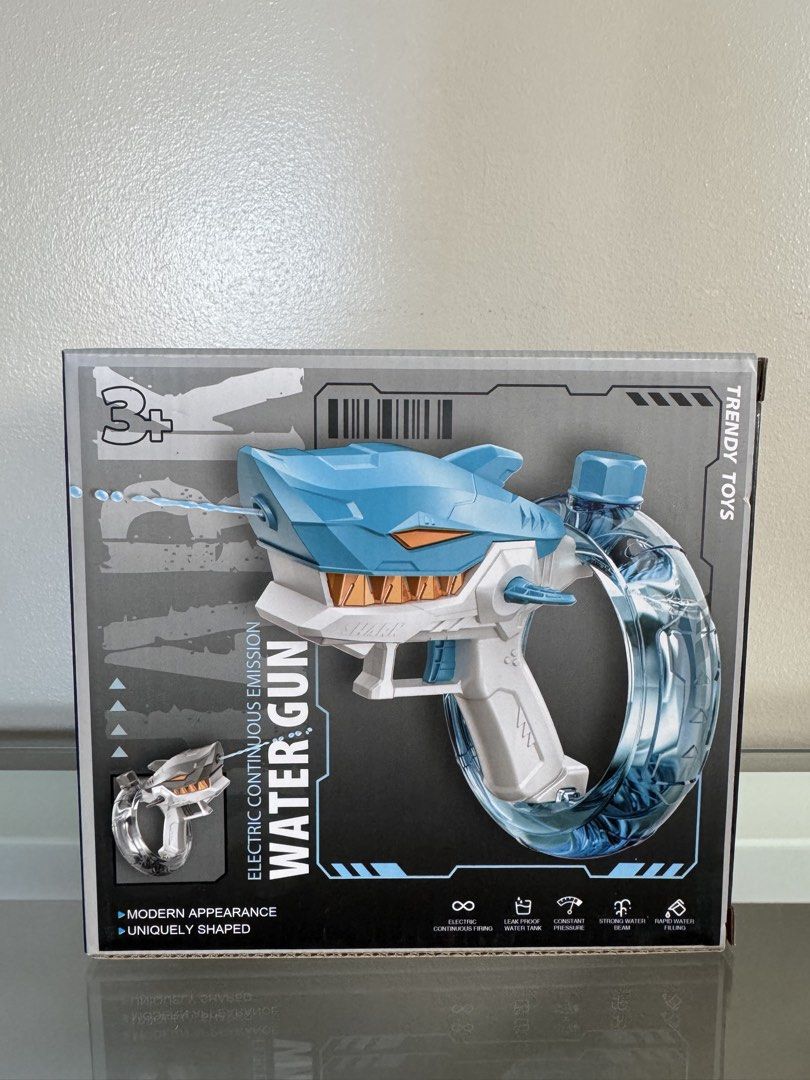 SHARK electric continuous emission water gun (Category: Kids Toys) located in Quezon City. Submitted by lrski (Listing ID 1469161784, Image 1). Description: .