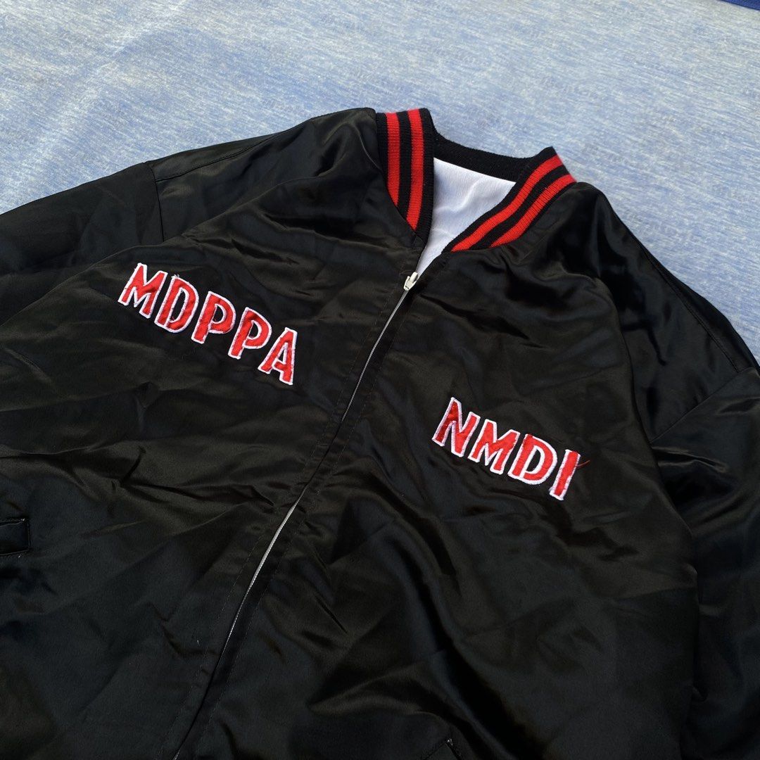 SHINY Y2k JACKET (Category: Coats, Jackets and Outerwear) located in Angeles City. Submitted by stephen52790 (Listing ID 1469058488, Image 2). Description: 🟥SHINY Y2k JACKET (INCH) Size: 2XL-3XL Width: 26 Length: 29.5 •Good/Excellent condition •Boxy fit •Shiny •Embroid design •Issue: Minimal lints and embroid design Price: 450PHP.