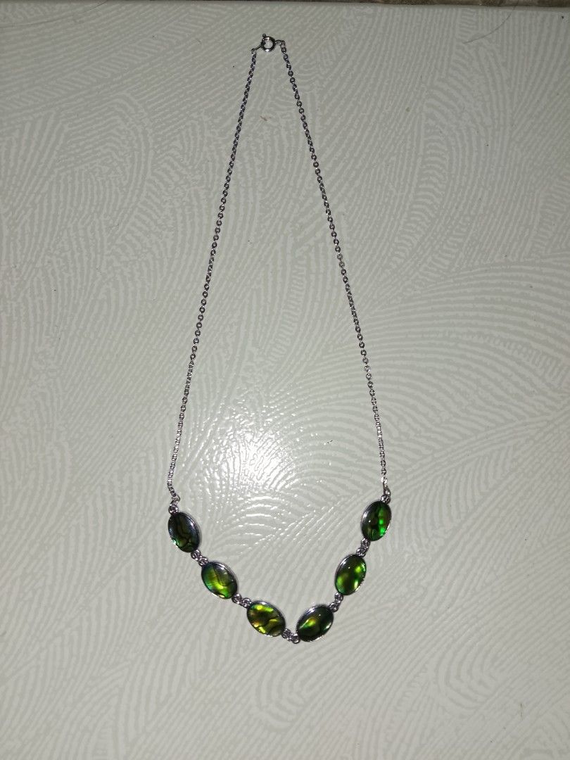 Silver Necklace with Green Oval Stones (Category: Necklaces) located in Bacolod City. Submitted by beam_tori (Listing ID 1469057905, Image 1). Description: - MOP: Gcash - MOD: J&T.