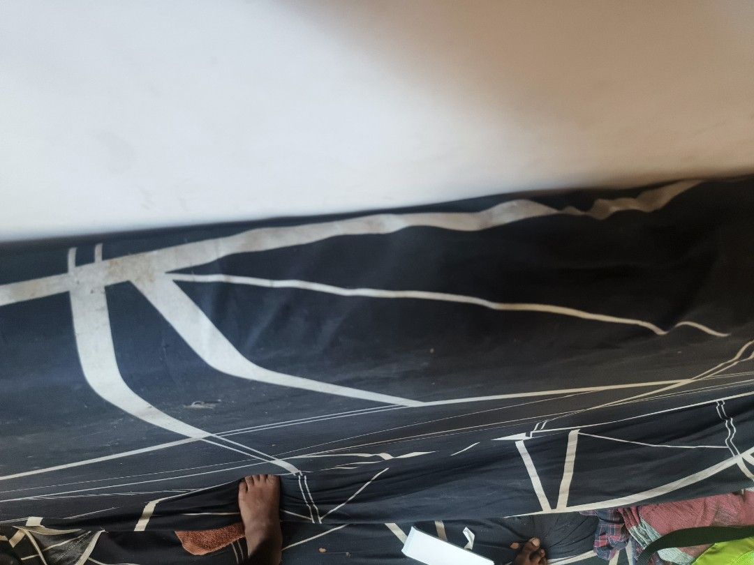 Single size bed foam for sale (Category: Bed Frames & Mattresses) located in Manila. Submitted by zenfalcon_c2d2df (Listing ID 1468940744, Image 1). Description: used for 1 year...still in good condition.
