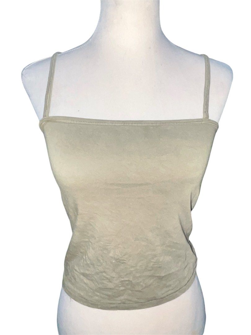 Skims Moss Green Top (Category: Others Tops) located in Baguio. Submitted by thrifty_henry (Listing ID 1469037738, Image 1). Description: .