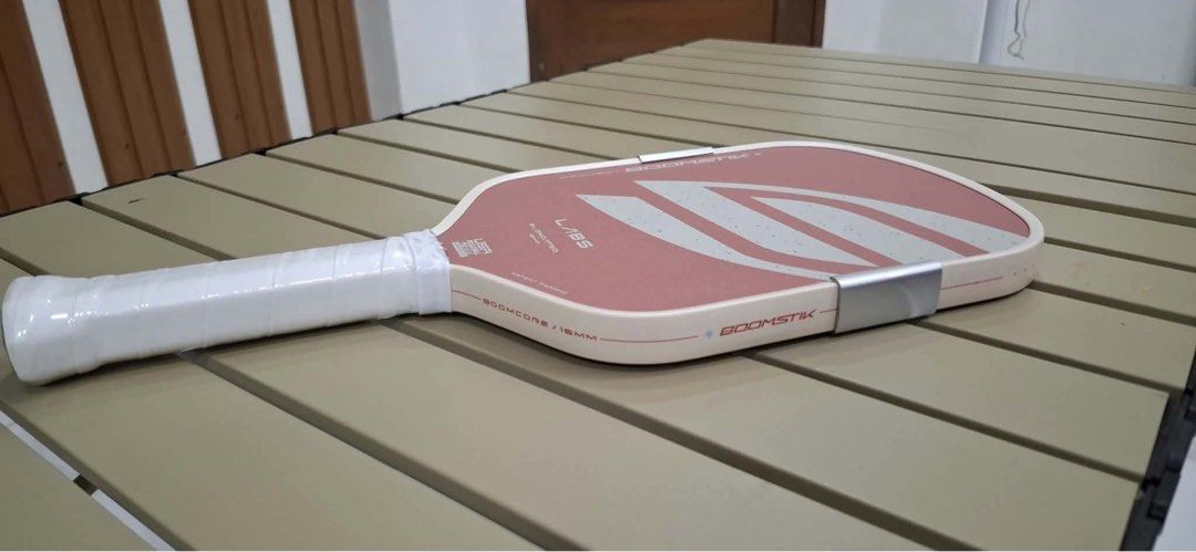 SLK BOOMSTICK OEM (Category: Racket and Ball Sports) located in Mandaue City. Submitted by floorwax1863681 (Listing ID 1469109225, Image 2). Description: Same specs and same manufacturing technology .