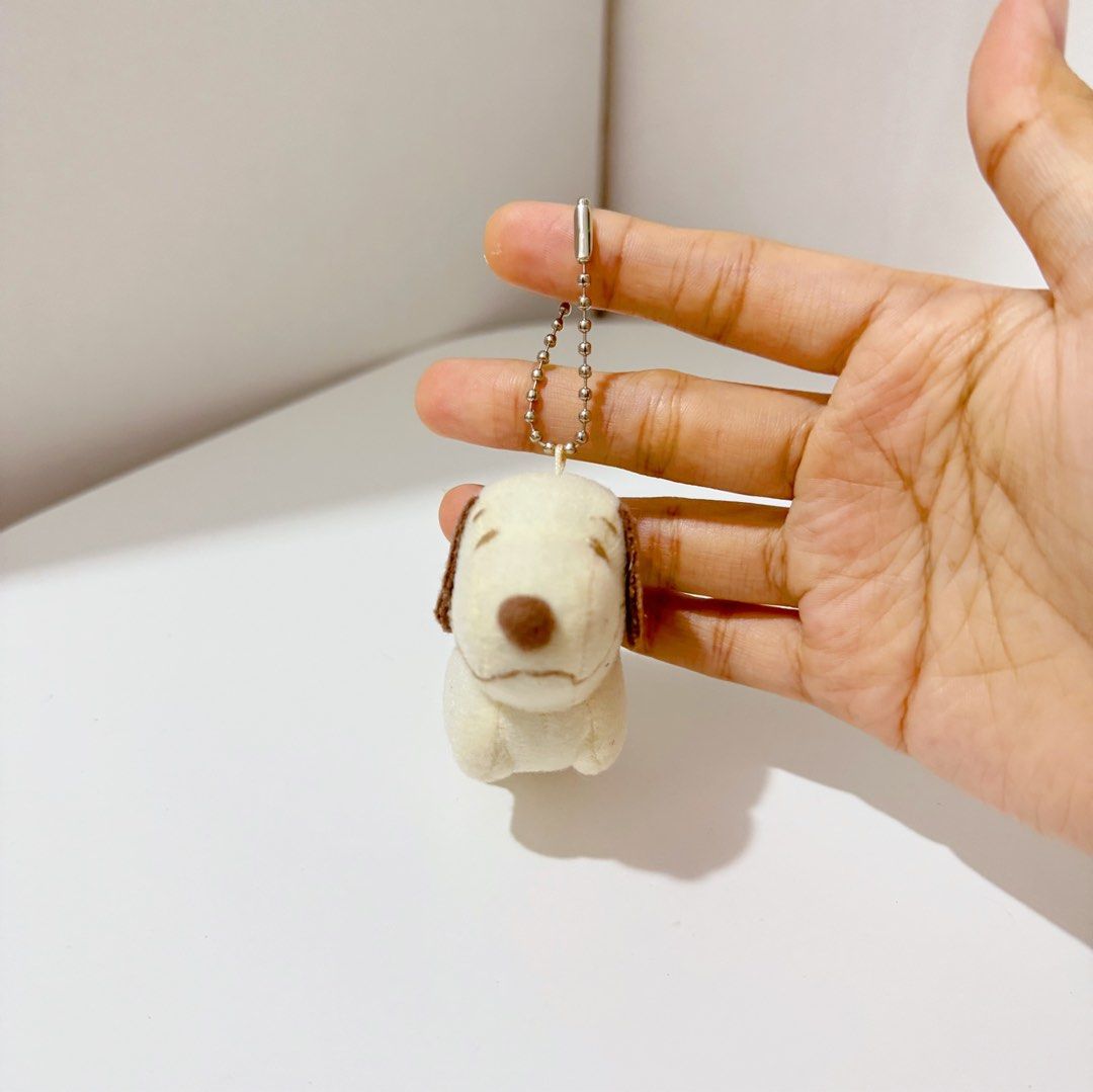 Snoopy Peanuts Brown Charm Plush (Category: Plushies & Soft Toys) located in Manila. Submitted by ashyyel_ (Listing ID 1469141950, Image 1). Description: .