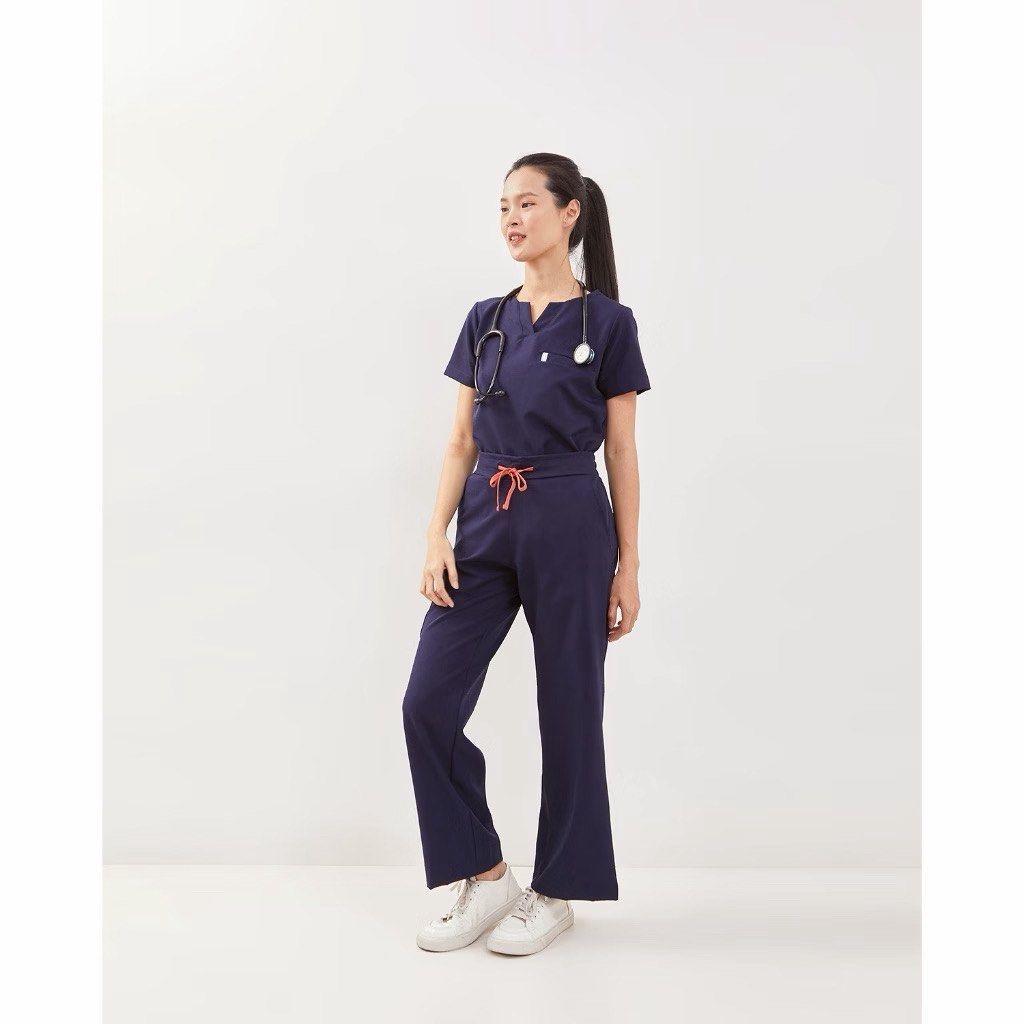 Snug Scrubs Women Ease Series (Category: Sets or Coordinates) located in Quezon City. Submitted by addtocartapparels (Listing ID 1469126312, Image 1). Description: FS: SNUG Scrubs Ease Series In Navy Size: Small (Bnew/Onhand) Php 1350 Only Loc: Quezon City Mop: Gcash,Gotyme,Paymaya,Maribank,BDO Mod: Lalamove/Tiktok Checkout.