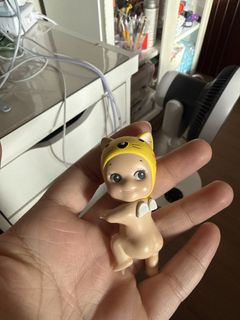 (Category: ) located in . Submitted by camille_ch (Listing ID 1469159125, Image 1). Description: .
