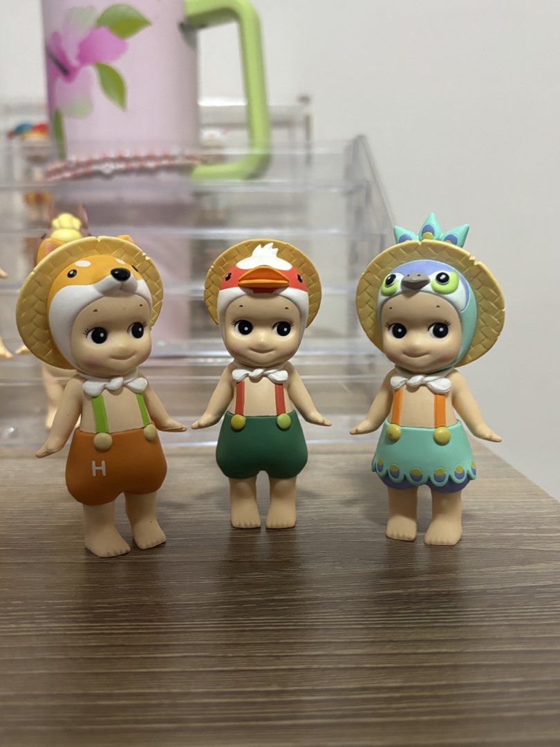 Sonny Angel Series (Category: Designer & Blind Box Toys) located in Manila. Submitted by astriddei_ (Listing ID 1469105054, Image 2). Description: Silver Tabby (1:1) - ₱750 Brown & Black (1:1) - ₱750 Rose Basket - ₱700 Triceratops (1:1) - ₱800 H Family Set - ₱3000 Jeju Horse (1:1) - ₱1000 for ratio: Mustard - 450 Elephant Hipper - 480 SVS Rabbit [sealed] - 680 SVS Blindbox - 629 each SVS Manatee - 629 - most w bnf - x sensi loc: tondo manila mod: