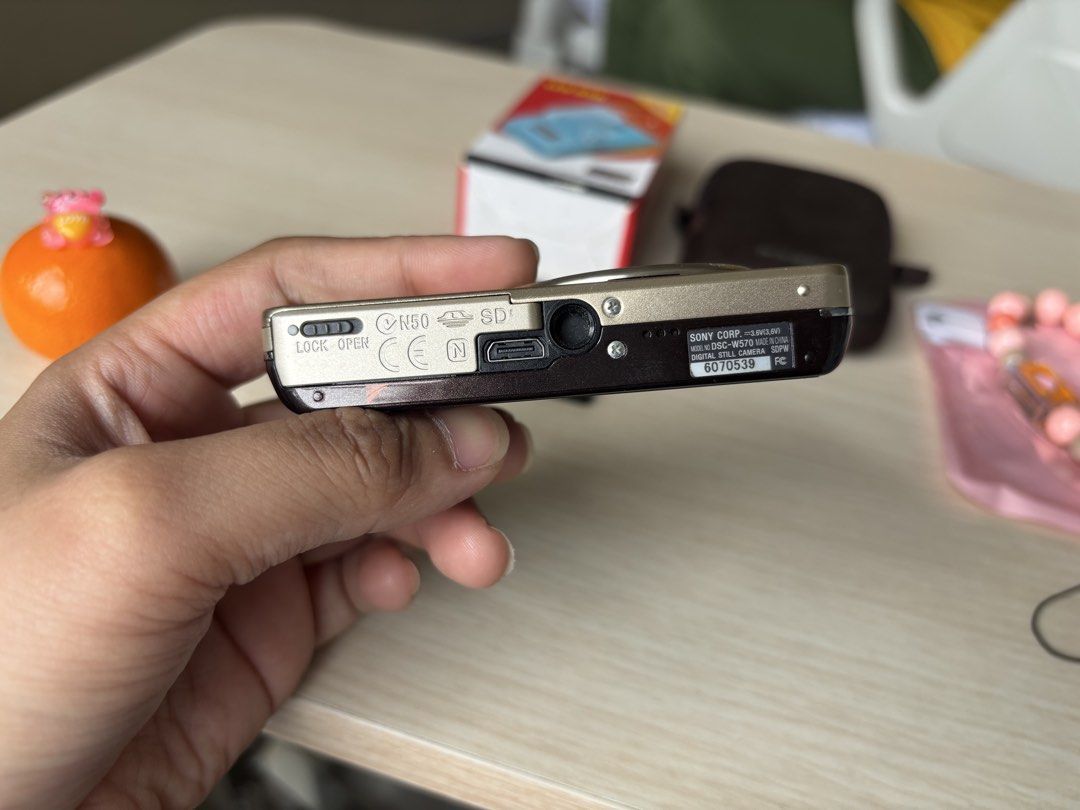 sony cybershot dsc-w570 (Category: Cameras) located in Quezon City. Submitted by onisethrifts (Listing ID 1468966865, Image 2). Description: selling this digicam 📸 sony cybershot dsc-w570 – 16.1mp (super crisp output! message me lang for clearer copy ng photos since medyo lumalabo talaga here sa fb 😔) – champagne gold (super pretty 🥹) – no functional issues pero may slight scratches (check photos!) – japanese language only but very easy to nav