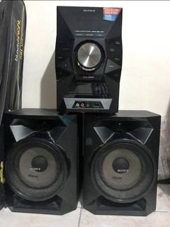 (Category: ) located in . Submitted by thomyorke14 (Listing ID 1468978052, Image 1). Description: .