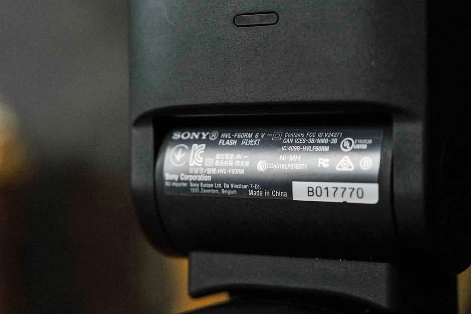 Sony wireless flash combo | HVL-F60RM & FA-WRC1M (Category: Flashes) located in Caloocan City. Submitted by tnes1 (Listing ID 1468985939, Image 3). Description: This Sony wireless combo of the HVL-F60RM flash and FC-WRC1M radio commander is great for users w/ Sony camera models under the a7iv. I take great care of my equipment and I’m only selling because I rarely use my Sony equipment since primarily shooting w/ my Fuji system. Location: Poblaci