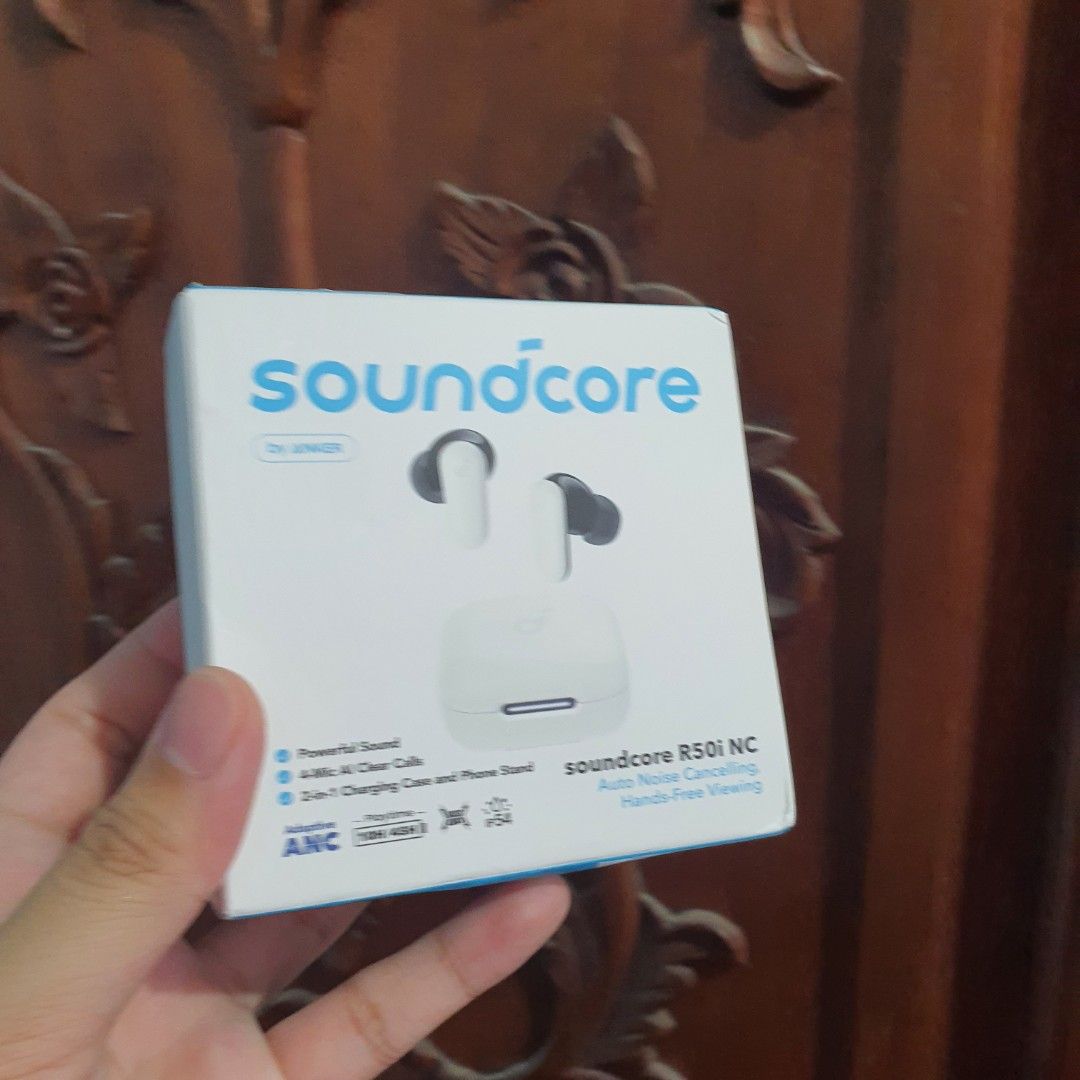Soundcore r50i nc earphones (Category: Cleaning Tools & Supplies) located in Pasig City. Submitted by fast-ship (Listing ID 1469053937, Image 1). Description: .