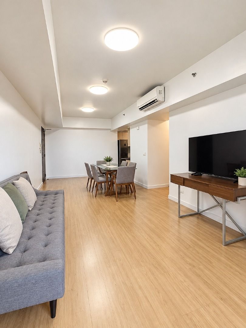 Spacious 2BR FOR RENT in Two Maridien (Category: Apartments & Condos) located in Taguig. Submitted by louie.catandijan (Listing ID 1468995340, Image 3). Description: ₱110,000/month A fully furnished 2br in Two Maridien, Bonifacio Global City. Great location, ready to view. Fully Furnished · 98 sqm 🛋️ Inclusions: Bed with mattress, Sofa, Dining table & chairs, TV, Aircon, Refrigerator, Washing machine, Microwave, Stove / cooktop, Range hood, Rice