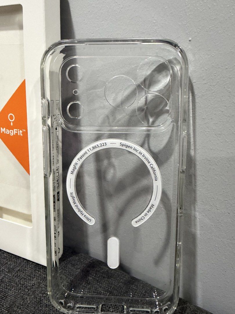 Spigen Ultra hybrid for 17pro (Category: Cases & Sleeves) located in Cebu City. Submitted by caseypie.cebuph (Listing ID 1469017772, Image 3). Description: Used only 5x For iphone 17pro.