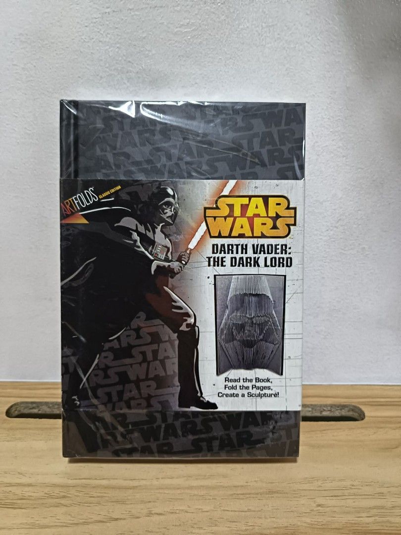 Star Wars Books ( rare collection ) (Category: Storybooks) located in Manila. Submitted by crafters0001 (Listing ID 1469127520, Image 3). Description: STAR WARS Collection for a bundle of 4 Hardbound Books🌟 Inclusions : 🟪STAR WARS : THE FORCE AWAKENS (Hardcover Storybook Illusttion) • In good condition 🟦5-MINUTE STAR WARS STORIES : Hardcover Storybook • It is a collection of quick tales tailored for bedtime, designed to be read in approximatel
