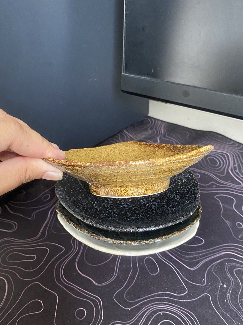 Stoneware Dessert Plate (sold as set, 4 pcs) (Category: Other Kitchenware & Tableware) located in Mabalacat. Submitted by mamacda (Listing ID 1468948448, Image 3). Description: .