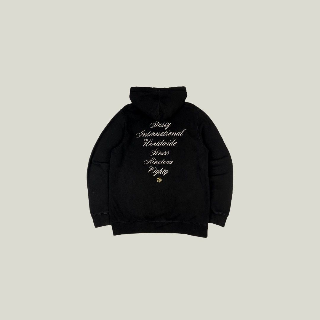 Stüssy Embroidered International Script Hoodie (Category: Coats, Jackets and Outerwear) located in Antipolo. Submitted by lootersclubph (Listing ID 1469066435, Image 1). Description: Stüssy Embroidered International Script Hoodie Medium 28 Length / 22 Width No issue Washed and Steamed 100% Authentic ₱ 1,899 negotiable.