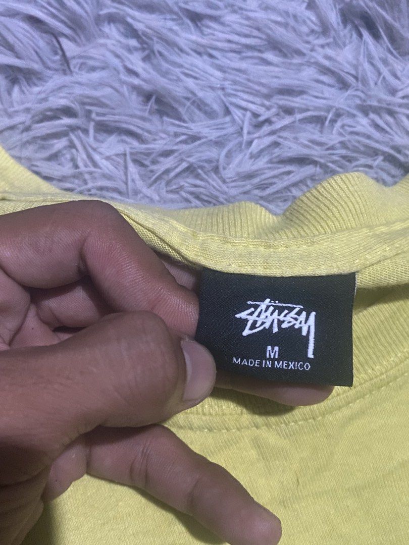 Stussy Dice 🎲 (Category: Tshirts & Polo Shirts ) located in Lapu Lapu. Submitted by ericbuotjr (Listing ID 1469036368, Image 3). Description: Legit -Size: Medium-Large -Dimes: 21X29 -Color rate: 9.5/10 - Excellent condition - Issue: None .