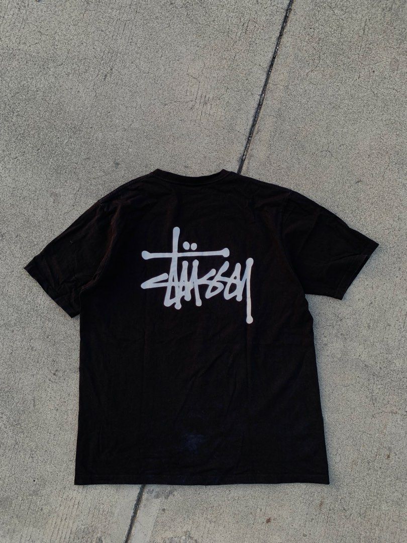 Stu$$y Tee (Category: Tshirts & Polo Shirts ) located in General Santos City (Dadiangas). Submitted by jancocoby (Listing ID 1469044085, Image 3). Description: Stu$$y Size Semi XL 23x29 Exellent condition Color rate 9.5 Mine: 599.
