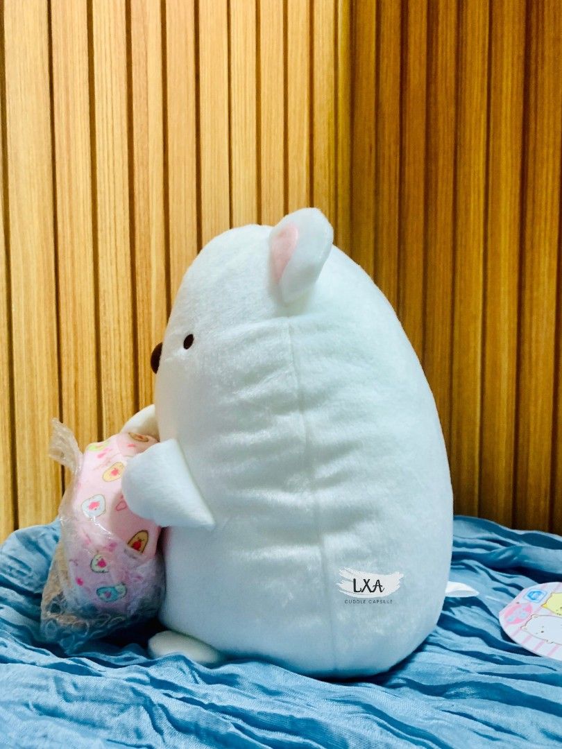 Sumikko Shiro Watch/Alarm Clock Plush (Category: Plushies & Soft Toys) located in Manila. Submitted by lxacuddlecapsule (Listing ID 1469085695, Image 2). Description: 🧸ྀི brand new 🧸ྀི working clock (battery not included) 🧸ྀི with papertag 🧸ྀི no flaws/stain 🛍️ PLEASE READ BEFORE PURCHASING ✨ Item Information • Authentic imported items from Japan unless stated otherwise. • Please review all photos carefully before purchasing. • Colors may va